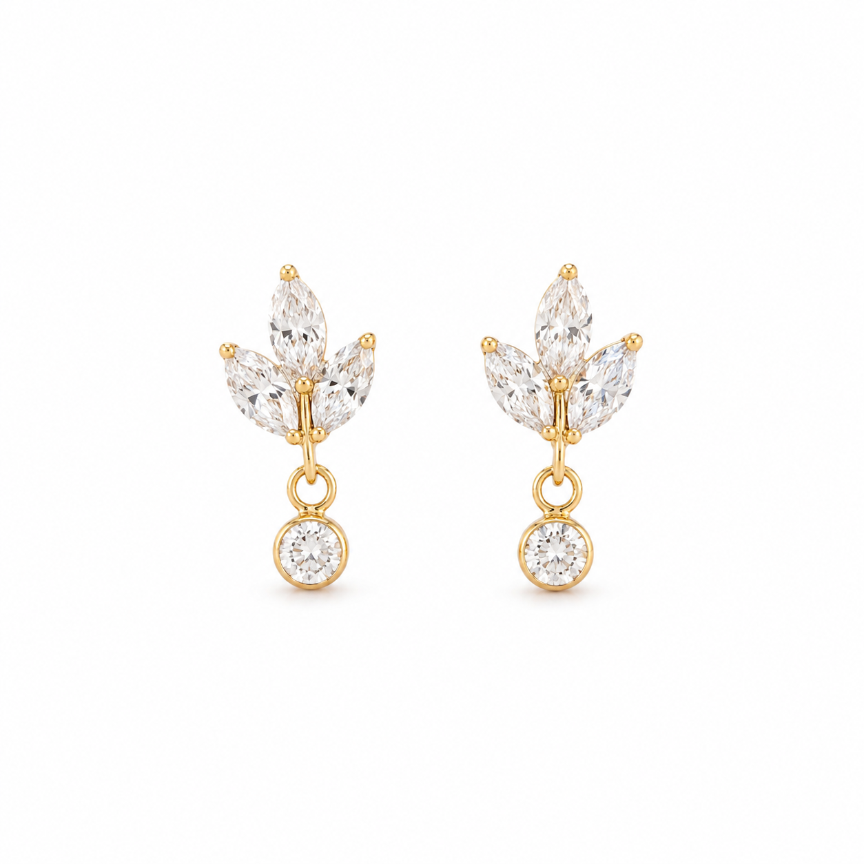 NOELLE FLAT BACK STUDS (PAIR)