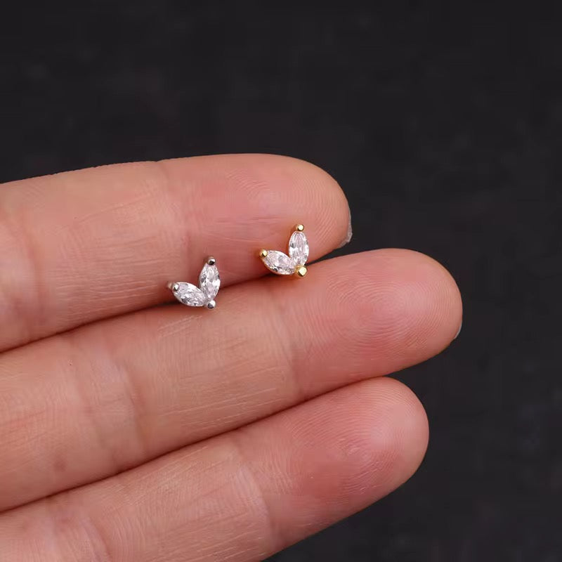 HADLEY FLAT BACK STUDS (PAIR)