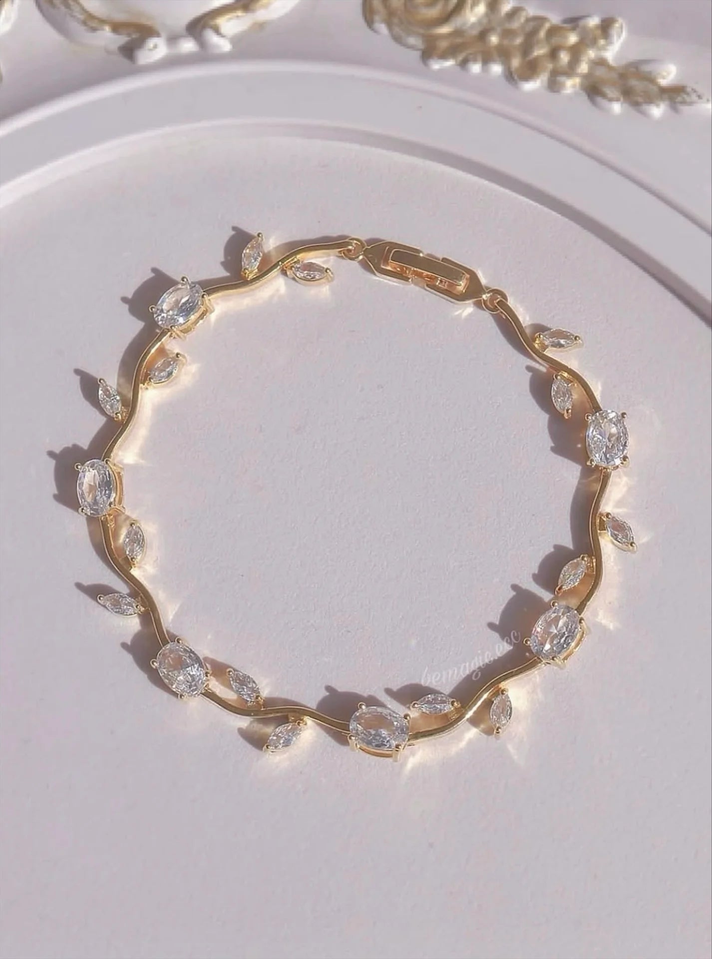 White Tulip Bracelet